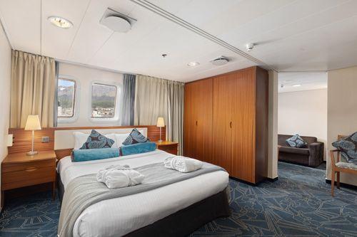 Ocean Endeavour owner suite