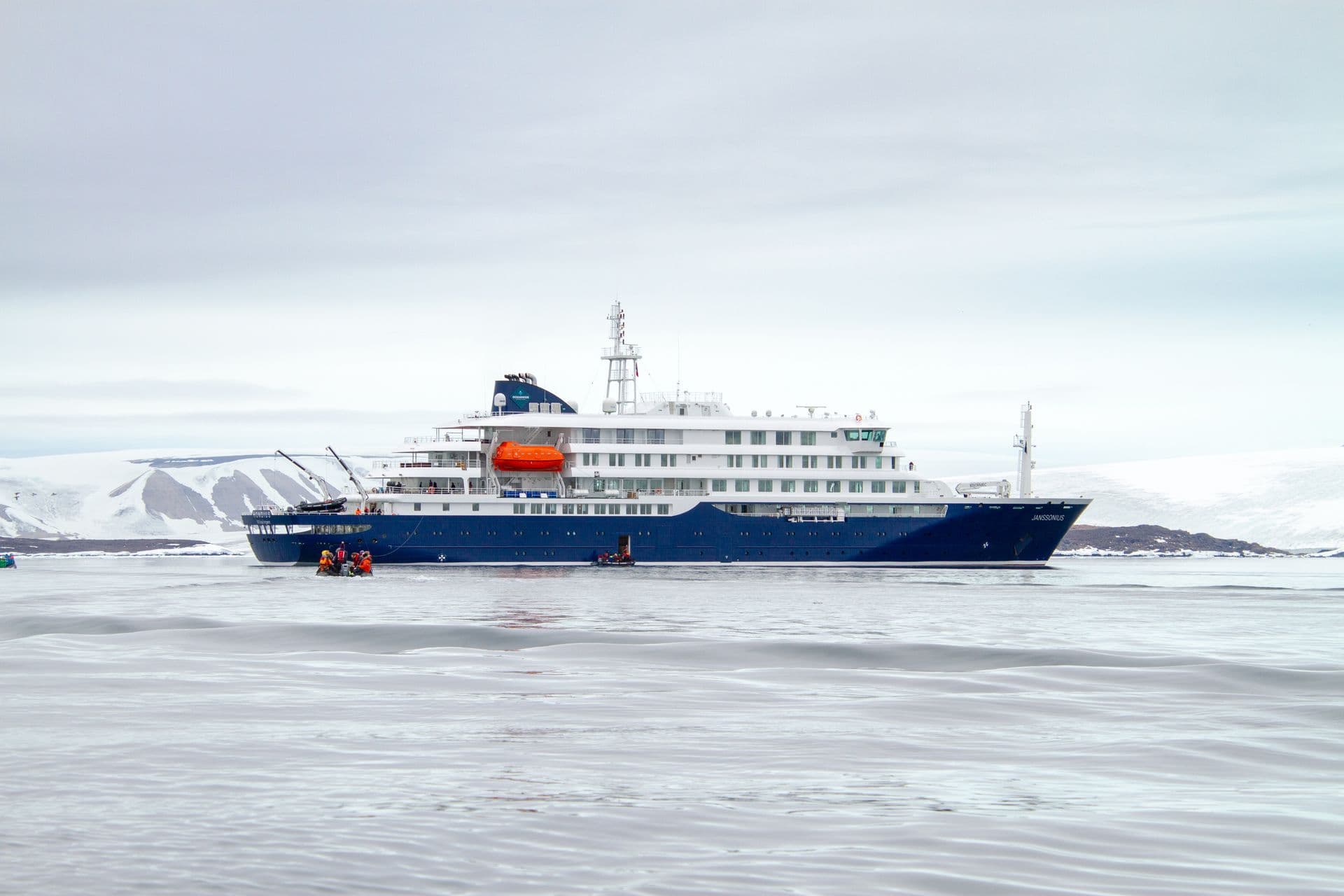Janssonius Antarctic and Arctic Cruises