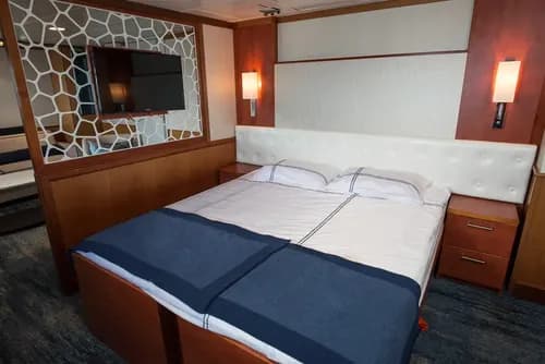 Suite Cabin