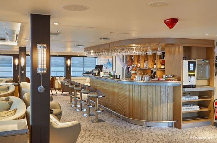 A21 Magellan Explorer