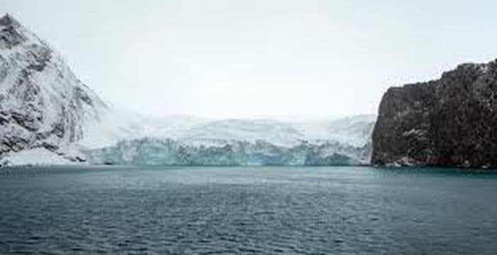 Elephant Island 